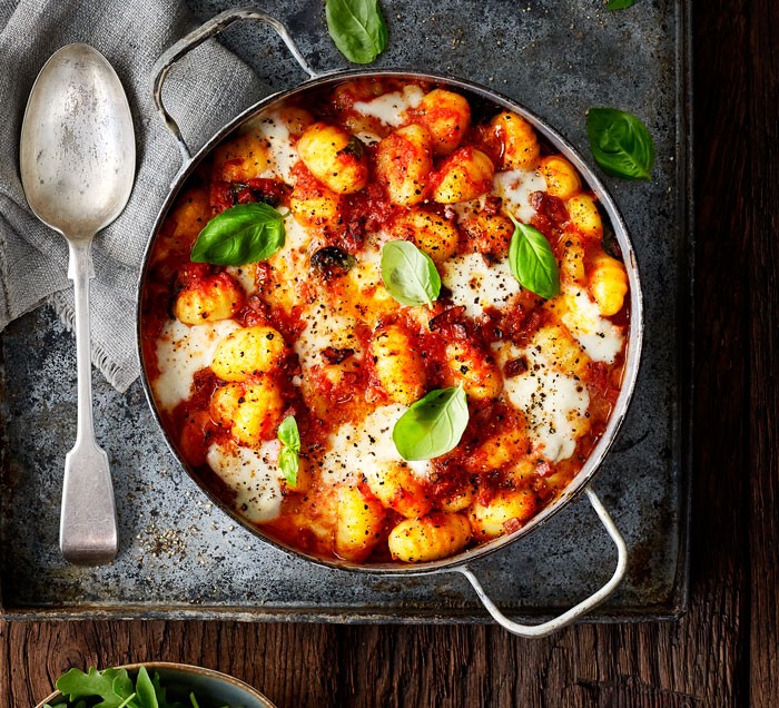 chorizo-mozarella-gnocchi-bake-cropped-9ab73a3 (1)